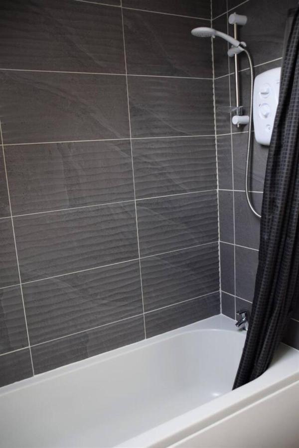 Charming 3-Bed Apartment In Talgarth Powys Брекън Екстериор снимка