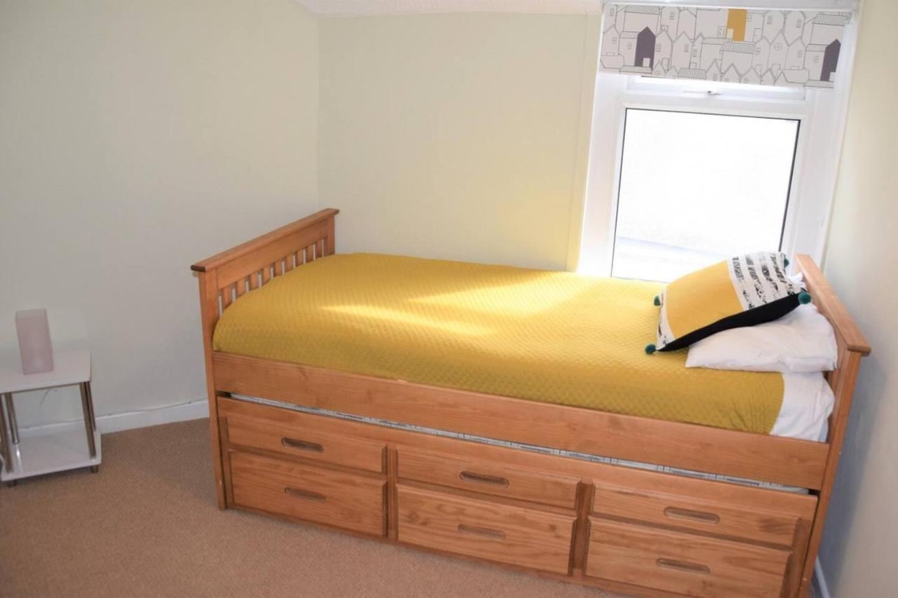 Charming 3-Bed Apartment In Talgarth Powys Брекън Екстериор снимка